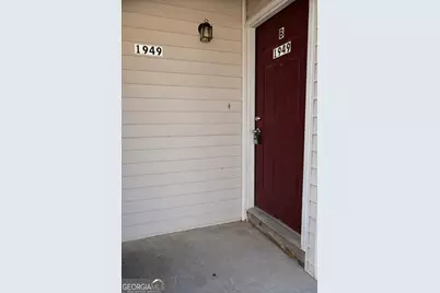 1949 Karen Circle #B, Milledgeville, GA 31061 - Photo 2