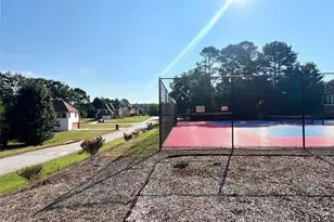 4063 Sweetwater Pkwy, Ellenwood, GA 30294 - Photo 8