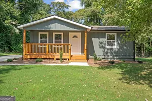 317 Bledsoe St, Carrollton, GA 30117 - Photo 1