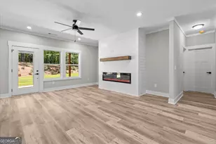10041 Lakeview Pkwy, Villa Rica, GA 30180 - Photo 14