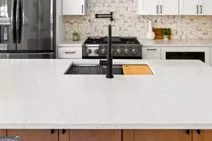 1348 Finley St, Atlanta, GA 30307 - Photo 6