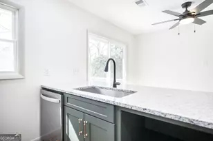 103 Spring St, Warner Robins, GA 31088 - Photo 14