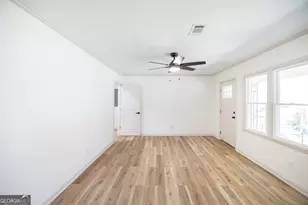 103 Spring St, Warner Robins, GA 31088 - Photo 10