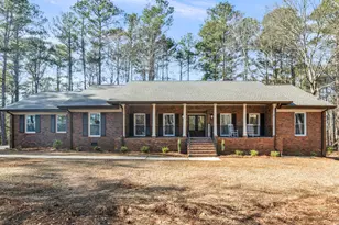 230 Horseshoe Cir, Fayetteville, GA 30215 - Photo 1