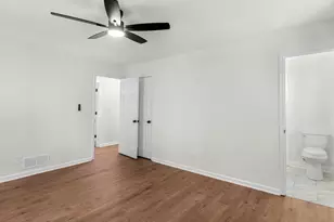 230 Horseshoe Cir, Fayetteville, GA 30215 - Photo 16