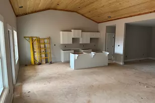 146 Overland Way, Gray, GA 31032 - Photo 2