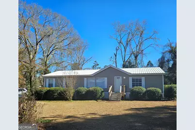 437 Burkhalter Circle, Claxton, GA 30417 - Photo 1
