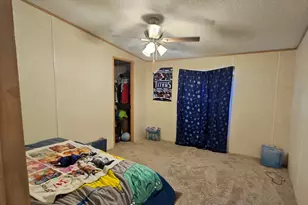 437 Burkhalter Cir, Claxton, GA 30417 - Photo 16