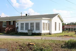 640 Gholston St, Comer, GA 30629 - Photo 44