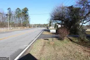 640 Gholston St, Comer, GA 30629 - Photo 34
