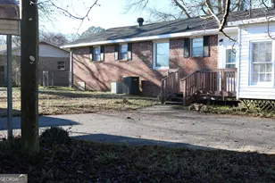 640 Gholston St, Comer, GA 30629 - Photo 2