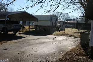 640 Gholston St, Comer, GA 30629 - Photo 4
