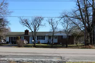 640 Gholston St, Comer, GA 30629 - Photo 32