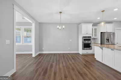 6928 Manchester Drive, Flowery Branch, GA 30542 - Photo 16