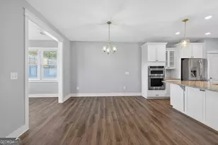 6928 Manchester Dr, Flowery Branch, GA 30542 - Photo 16