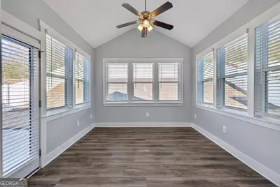 6928 Manchester Drive, Flowery Branch, GA 30542 - Photo 20