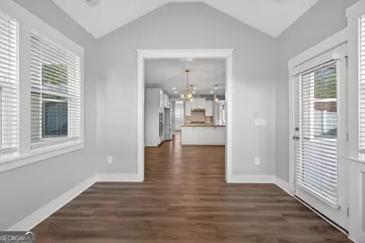 6928 Manchester Drive, Flowery Branch, GA 30542 - Photo 22