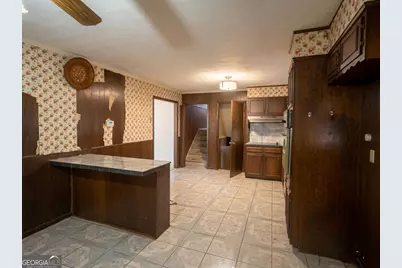 279 Timberland Trail, Riverdale, GA 30274 - Photo 6