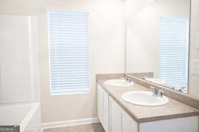 11922 Lovejoy Crossing Way, Hampton, GA 30228 - Photo 10