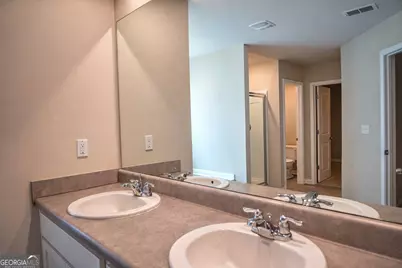11922 Lovejoy Crossing Way, Hampton, GA 30228 - Photo 8