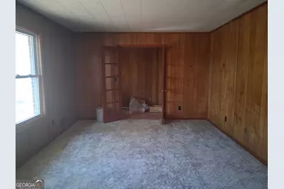 733 Chateau Dr, Silver Creek, GA 30173 - Photo 2