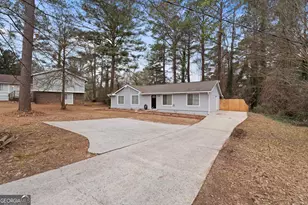 9021 Hurst Ct, Jonesboro, GA 30238 - Photo 4