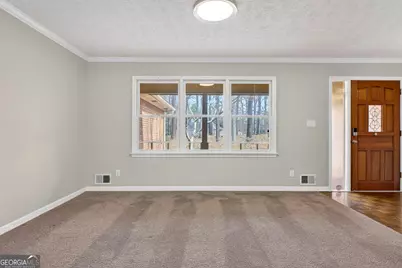 8215 Greens Court, Jonesboro, GA 30236 - Photo 10