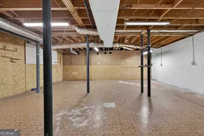 8215 Greens Court, Jonesboro, GA 30236 - Photo 48