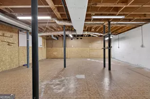 8215 Greens Ct, Jonesboro, GA 30236 - Photo 48