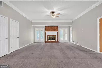 8215 Greens Court, Jonesboro, GA 30236 - Photo 6