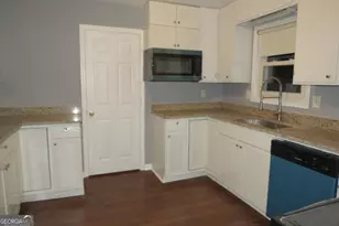 1105 Hampton Rd, Hampton, GA 30228 - Photo 6