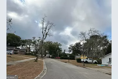 5857 Gumwood Drive, Jacksonville, FL 32277 - Photo 4