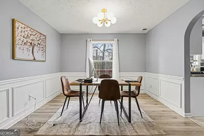 653 Matt Court, Lawrenceville, GA 30045 - Photo 8