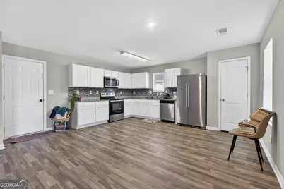 1307 Dayle Court, Macon, GA 31211 - Photo 10