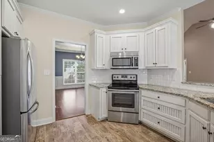 251 Hampton Oaks Way, Byron, GA 31008 - Photo 14