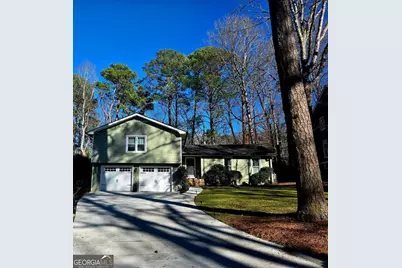 1215 Martin Ridge Road, Roswell, GA 30076 - Photo 1