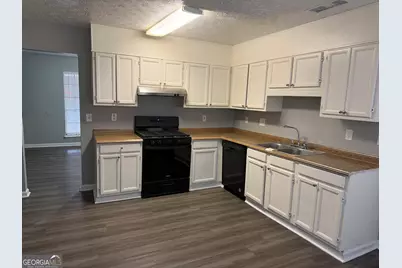 8614 Cedar Creek Ridge, Riverdale, GA 30274 - Photo 6