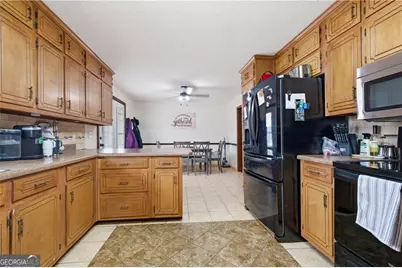 298 Trestle Road, Locust Grove, GA 30248 - Photo 10
