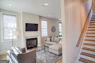 295 Kelmscott Ln, Fayetteville, GA 30214 - Photo 2