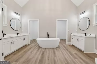 6029 Wellington Avenue, Gainesville, GA 30506 - Photo 16