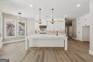 6029 Wellington Ave, Gainesville, GA 30506 - Photo 10