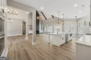 6029 Wellington Ave, Gainesville, GA 30506 - Photo 8