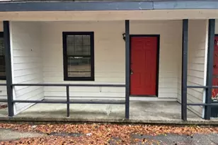 421 W King Ave, Kingsland, GA 31548 - Photo 1