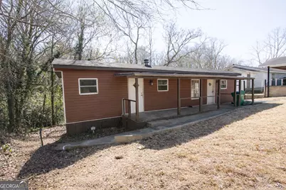 145 Park Avenue SE, Milledgeville, GA 31061 - Photo 2