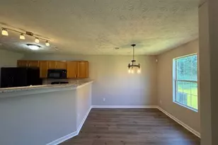 5833 Wind Gate Ln, Lithonia, GA 30058 - Photo 6