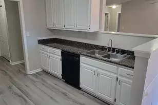 10119 Commons Way, Jonesboro, GA 30238 - Photo 8