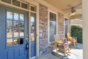 1141 Pebble Creek Ln, Locust Grove, GA 30248 - Photo 2