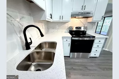 2897 Torreya Way SE, Marietta, GA 30067 - Photo 6