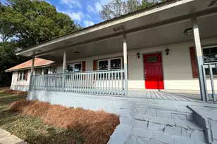 1435 E Lake Dr, Screven, GA 31560 - Photo 2