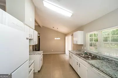 6373 Valley Dale Drive, Riverdale, GA 30274 - Photo 4